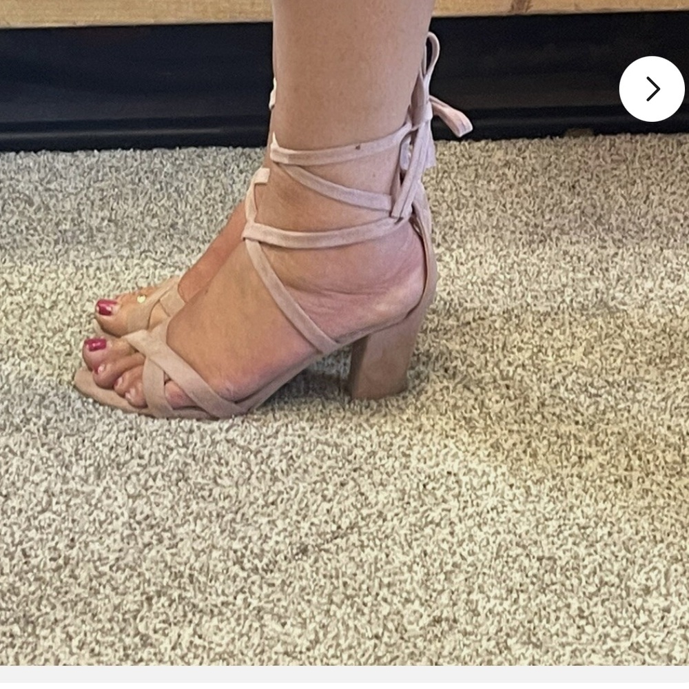 Allegra K Cream Heels Elegant Design block style size 9